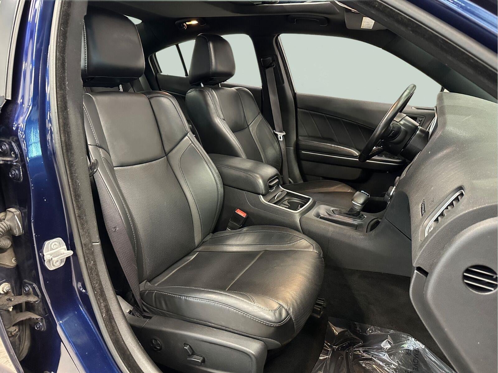 2015 Dodge Charger SXT