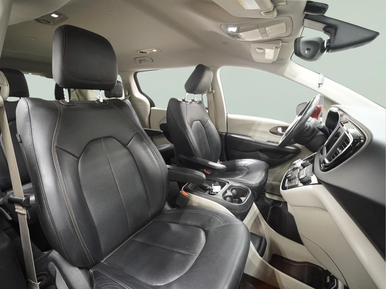 2019 Chrysler Pacifica Touring L