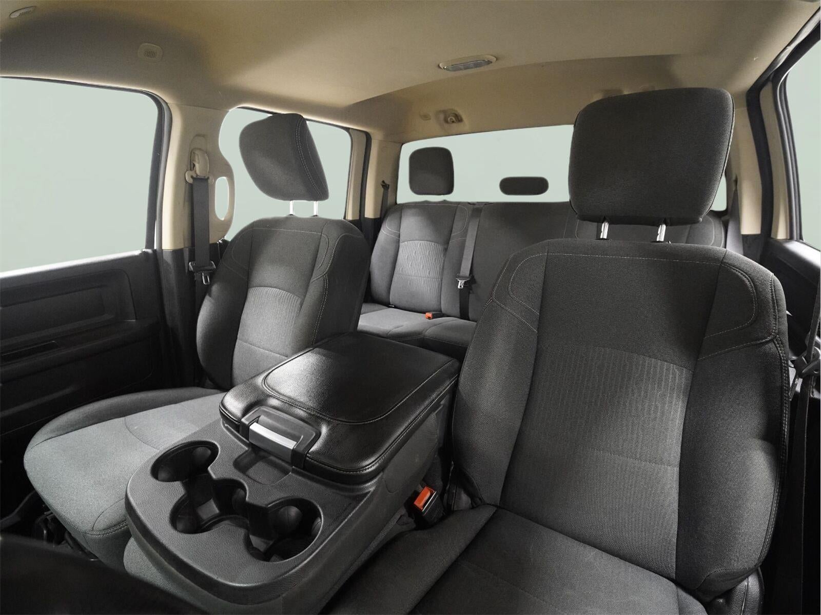 2019 RAM 2500 Tradesman Crew Cab 4x4 6'4" Box