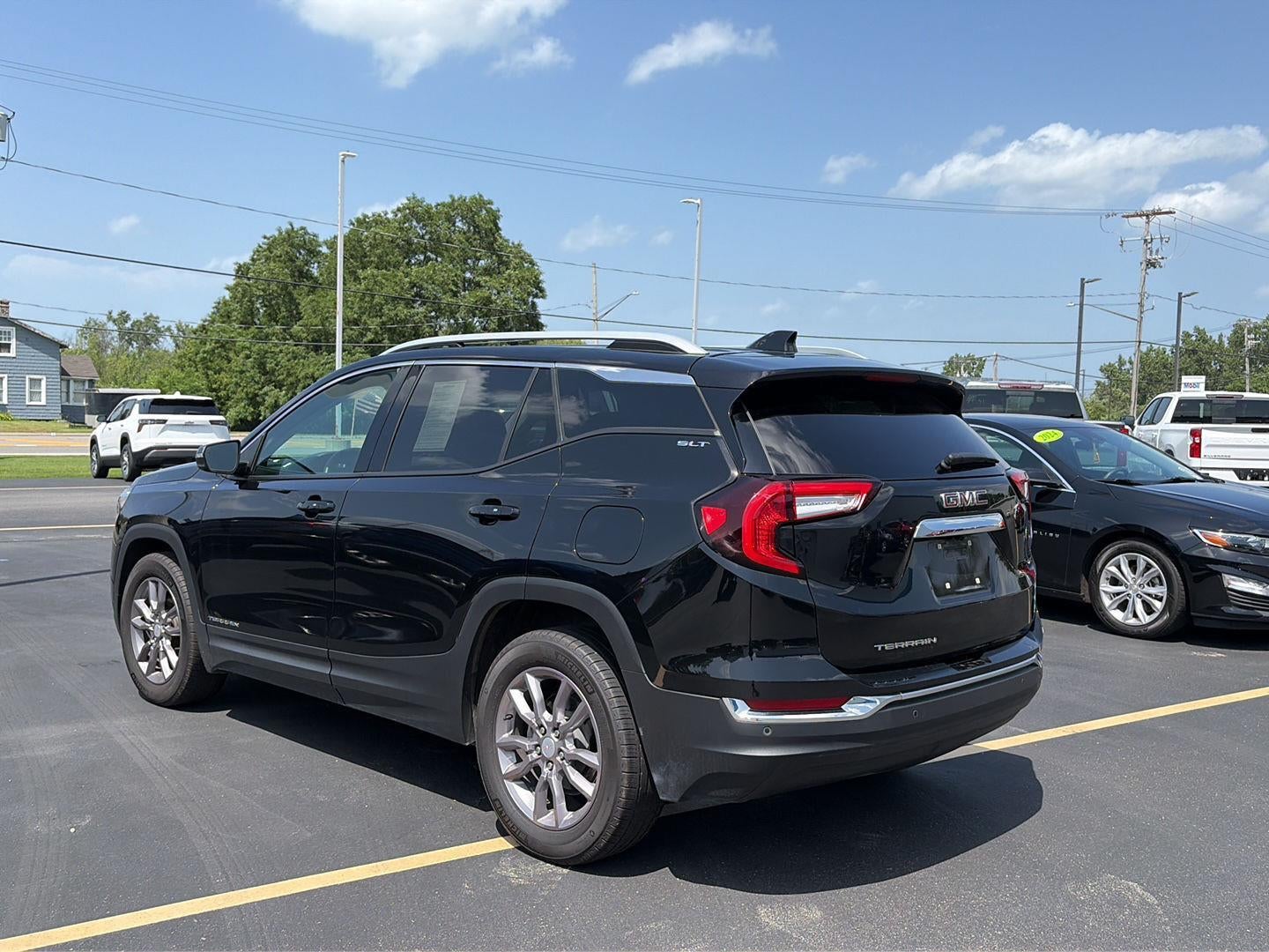 2023 GMC Terrain SLT