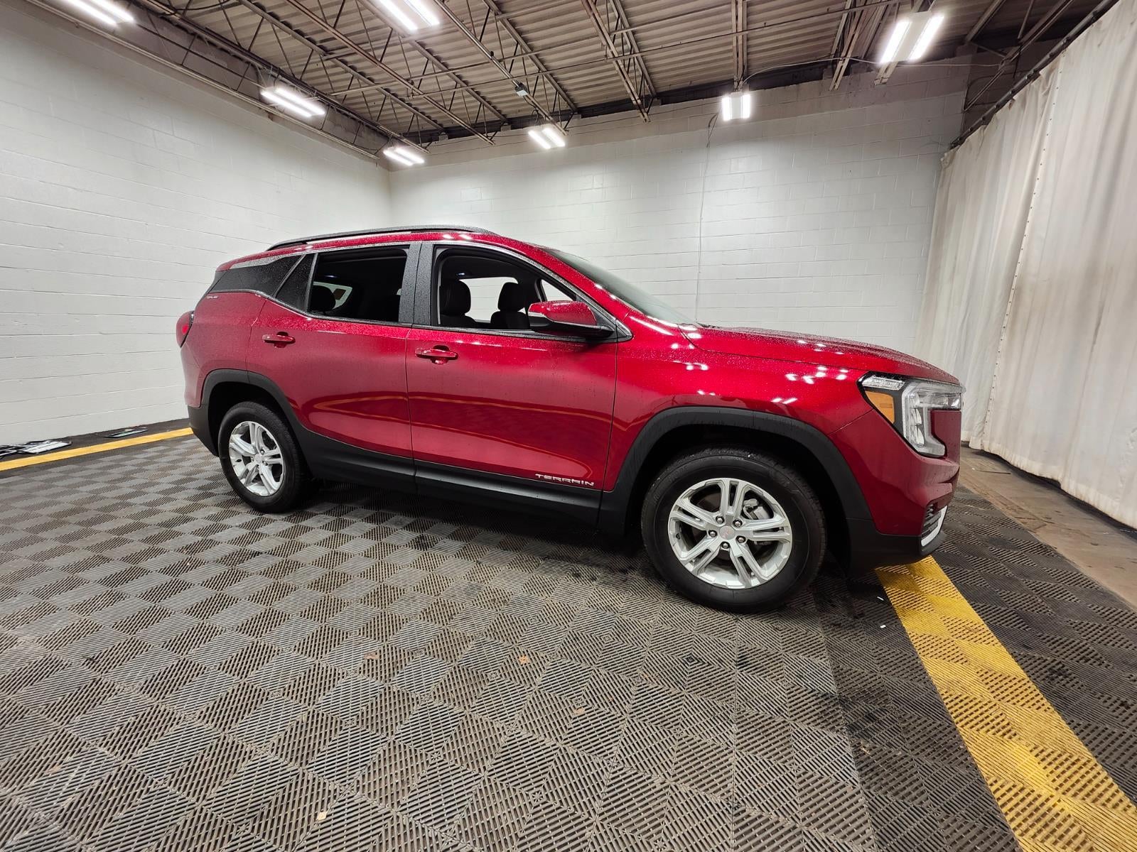 2023 GMC Terrain SLE