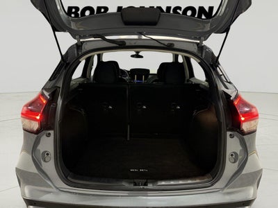 2023 Nissan Kicks SV Xtronic CVT