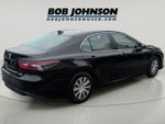 2022 Toyota Camry Hybrid LE