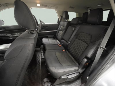 2023 Nissan Pathfinder SV 4WD