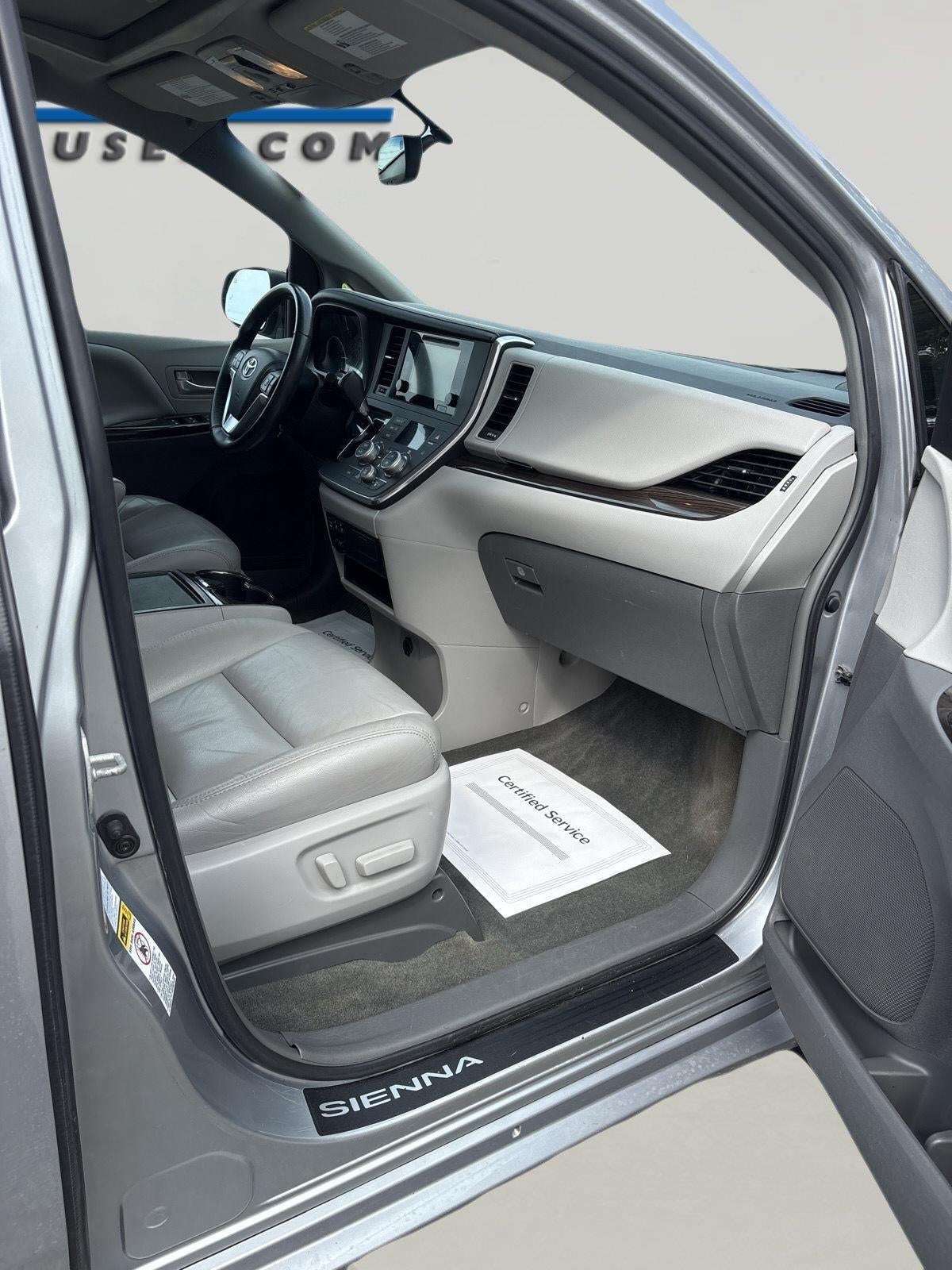 2017 Toyota Sienna XLE 7 Passenger