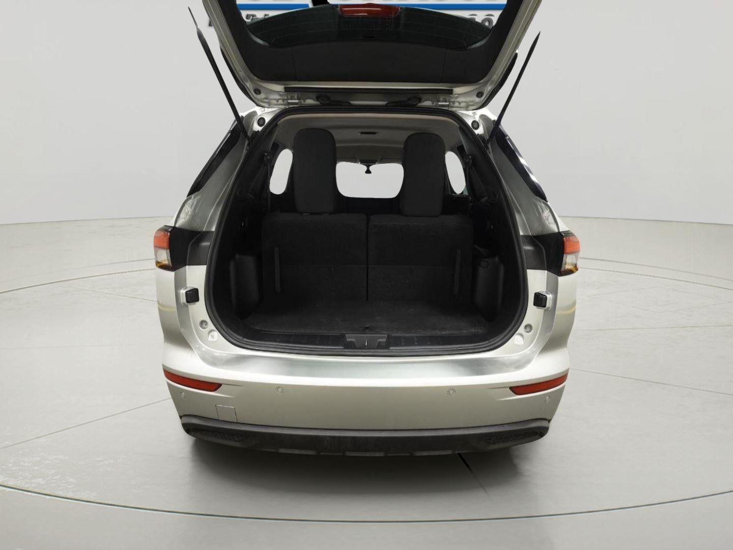 2023 Mitsubishi Outlander ES