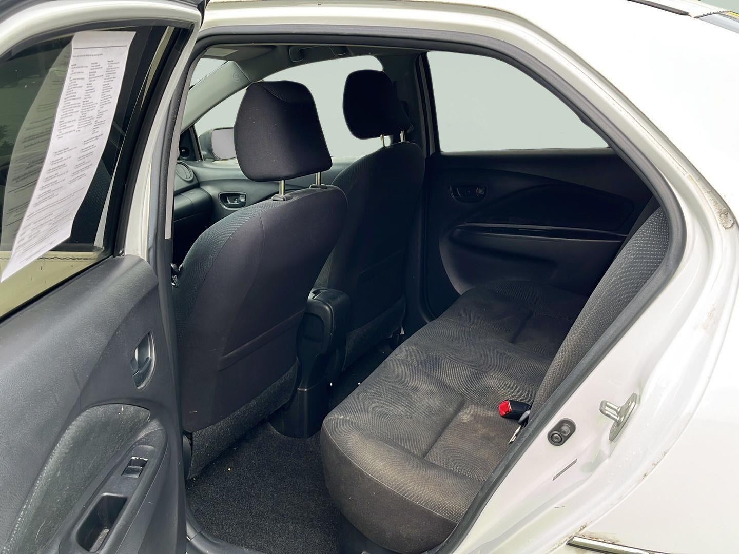 2012 Toyota Yaris 4dr Sdn Auto (Natl)