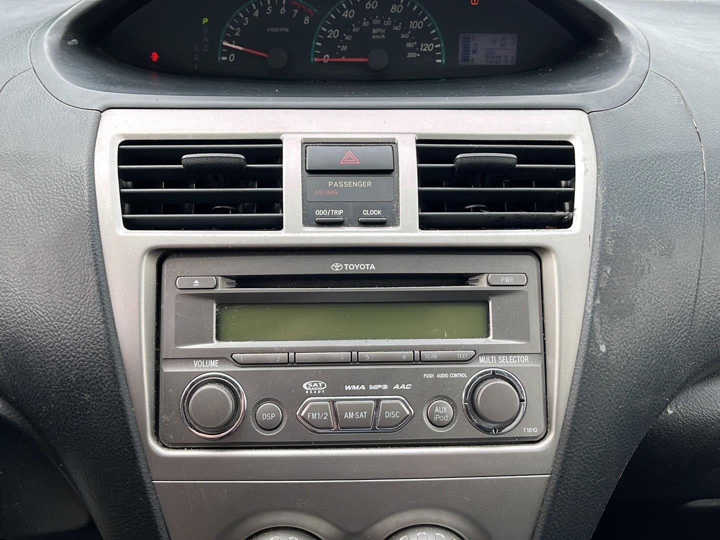 2012 Toyota Yaris 4dr Sdn Auto (Natl)