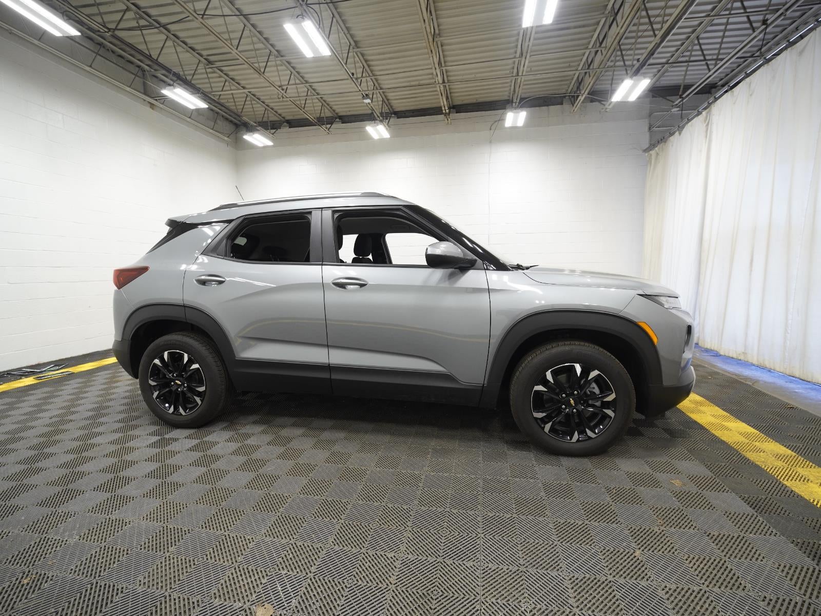 2023 Chevrolet Trailblazer LT AWD's photo