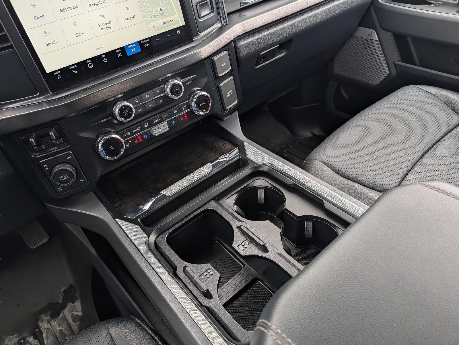 2024 Ford Super Duty F-350 Lariat