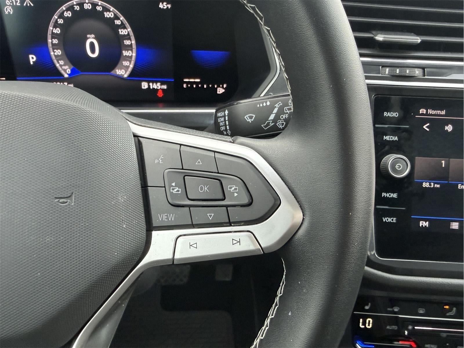 2022 Volkswagen Tiguan SE