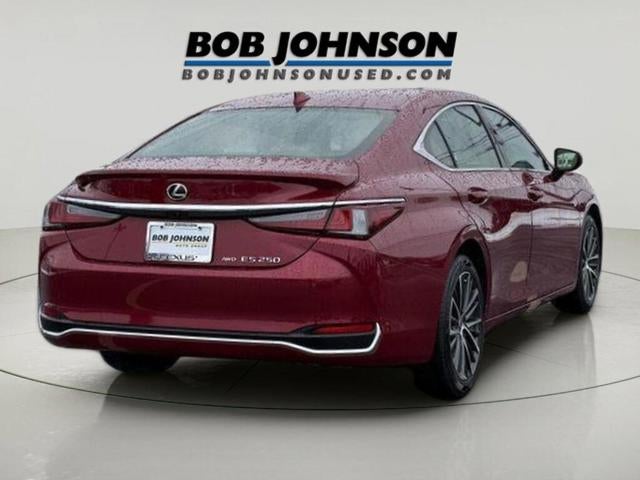 2023 Lexus ES 250 AWD Base