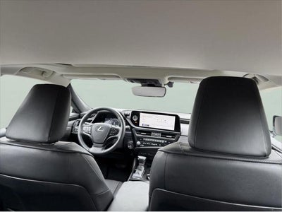2024 Lexus ES 300h 