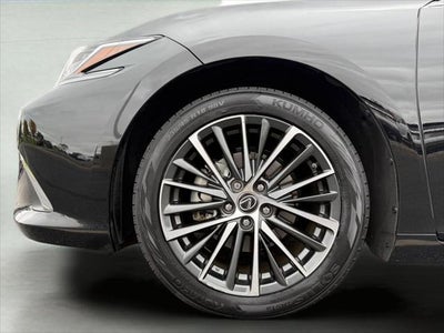2024 Lexus ES 300h 