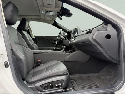 2024 Lexus ES 300h 300h