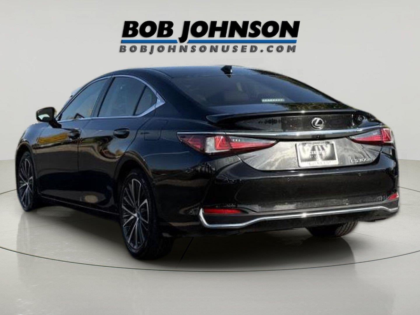 2024 Lexus ES 300h 