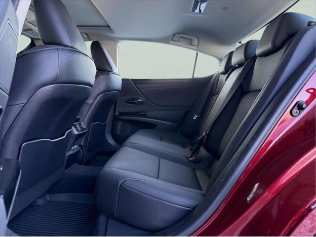 2023 Lexus ES 350 Base