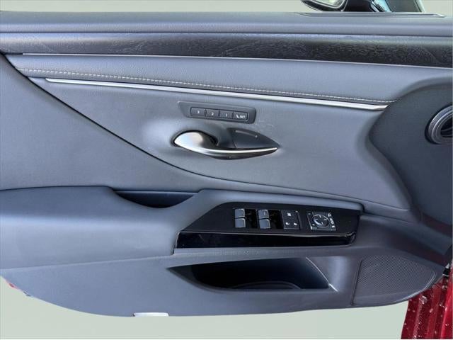 2023 Lexus ES 350 Base