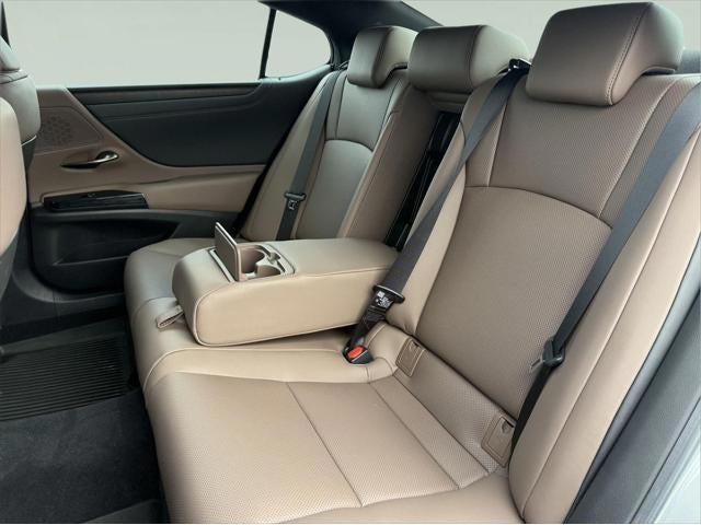 2025 Lexus ES 350 Base