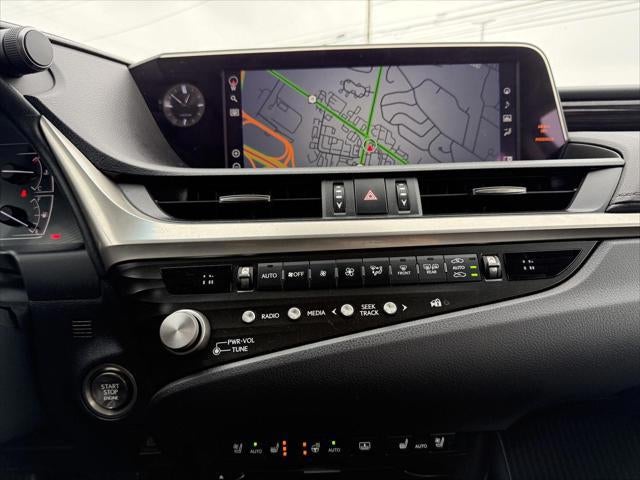 2021 Lexus ES LUXURY