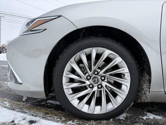 2021 Lexus ES LUXURY