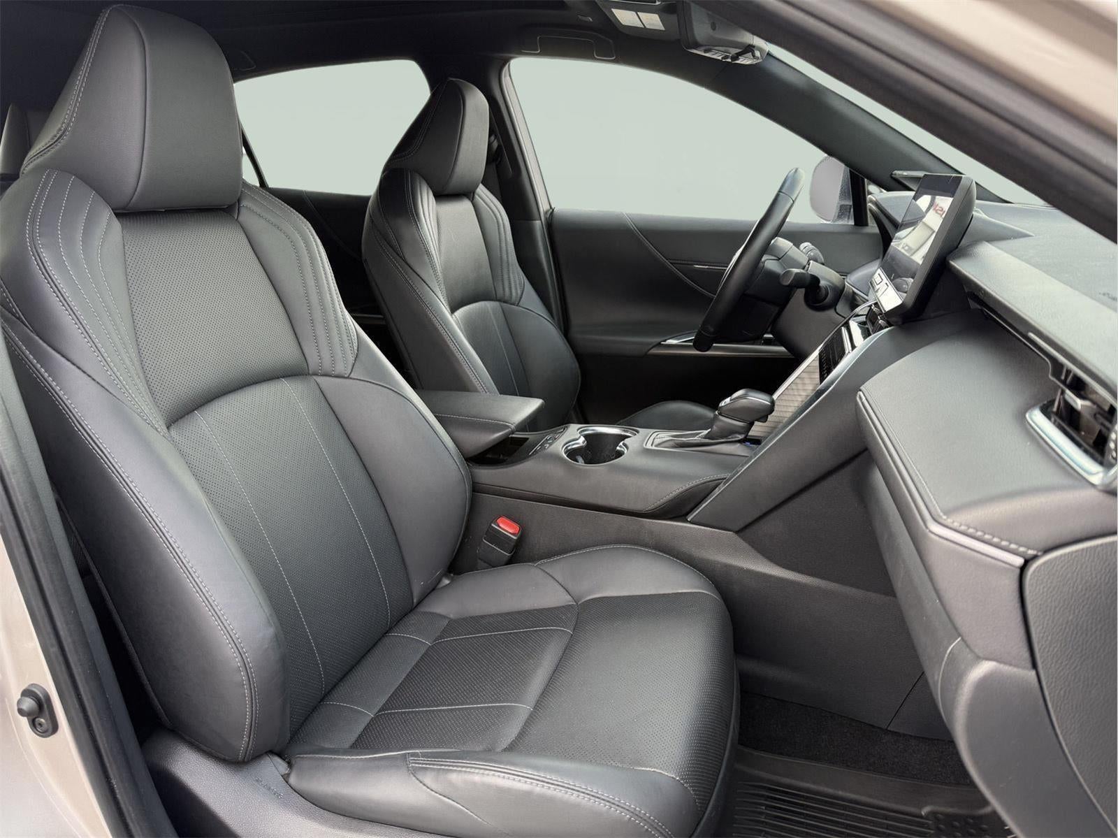 2024 Toyota Venza LIMITED AWD