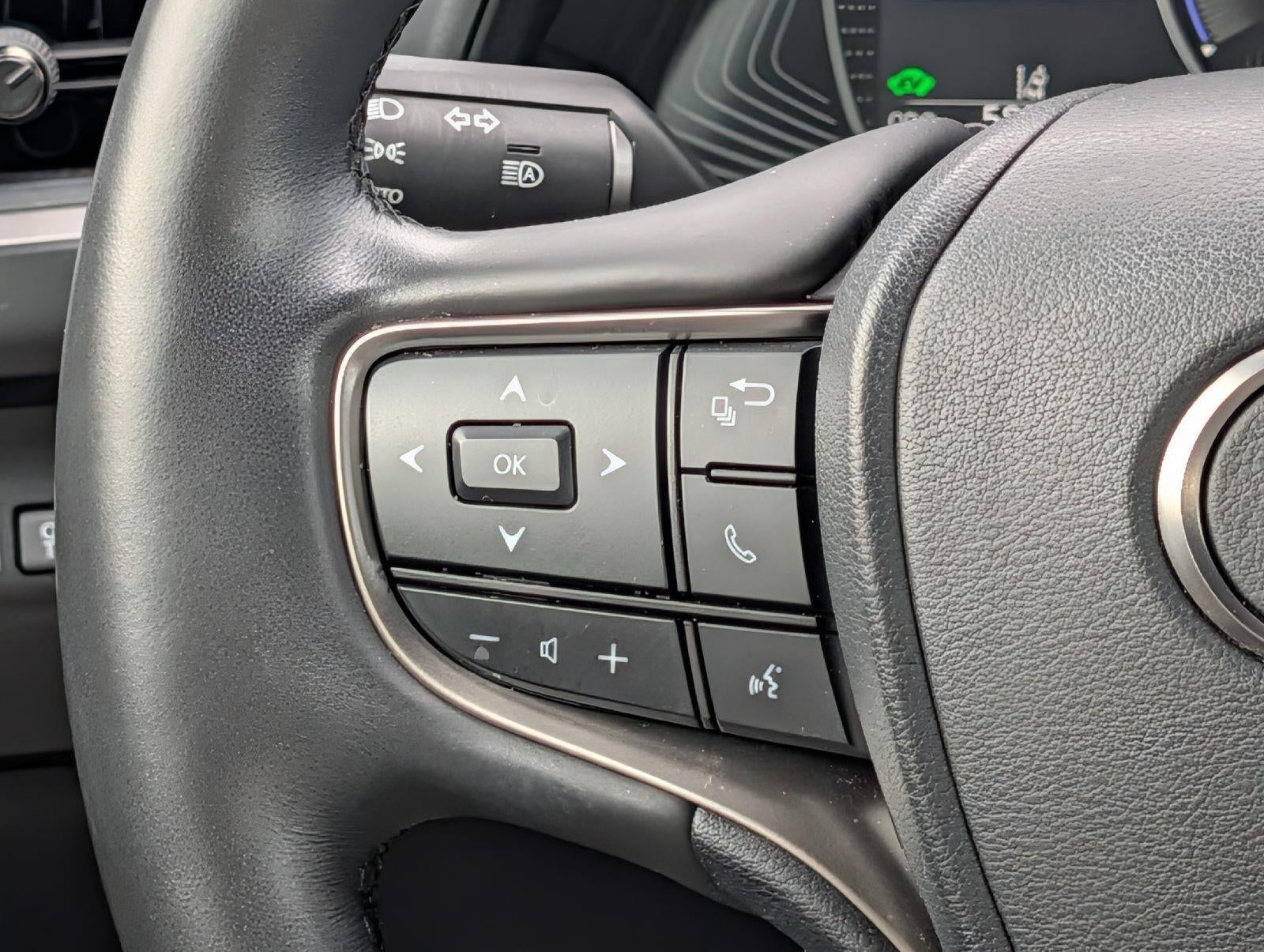 2024 Lexus UX UX 250h Premium