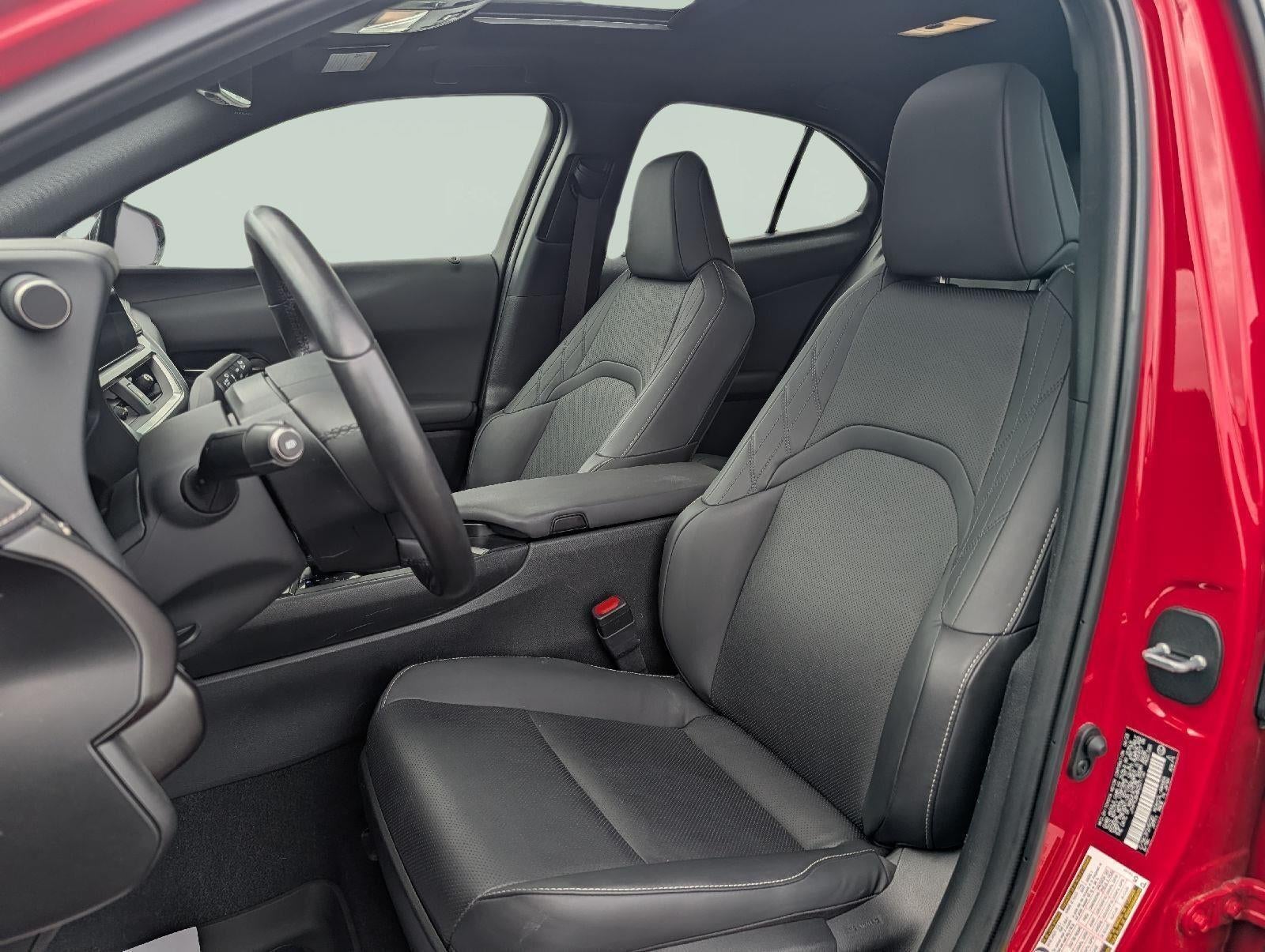 2024 Lexus UX 250h PREMIUM AWD