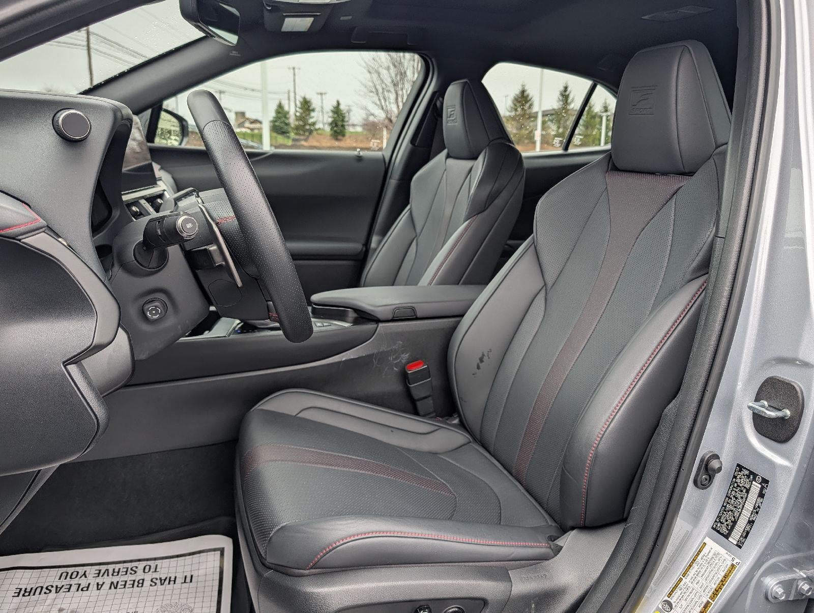 2023 Lexus UX UX 250h F SPORT Handling