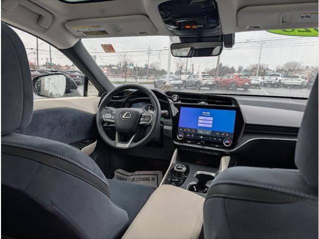 2023 Lexus RZ 450e AWD LUXURY