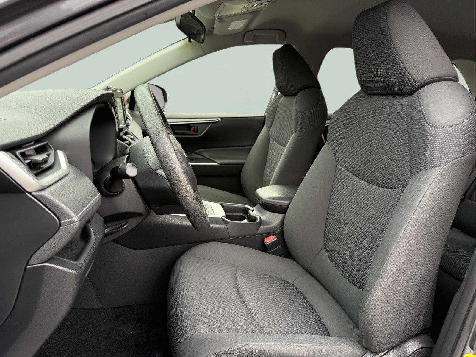 2019 Toyota RAV4 Hybrid LE