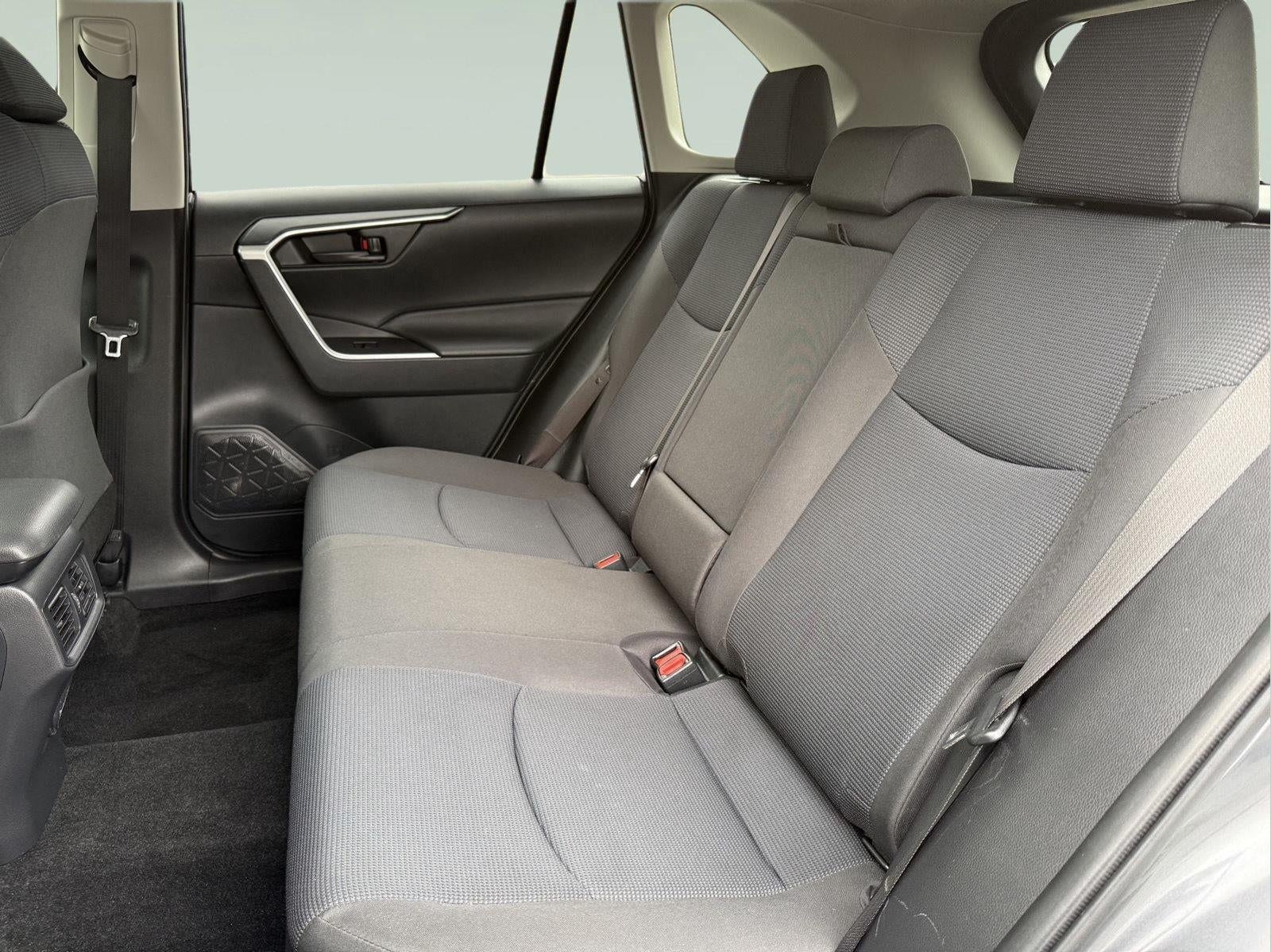 2019 Toyota RAV4 Hybrid LE