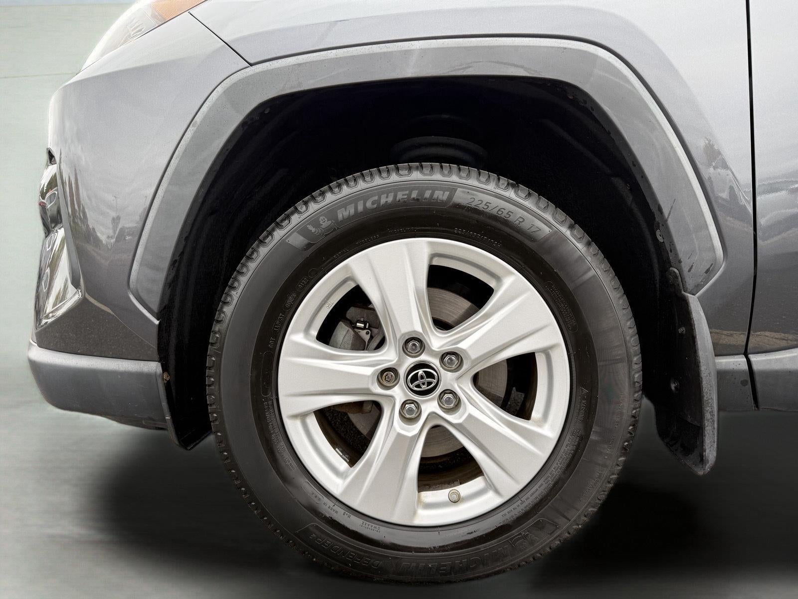 2019 Toyota RAV4 Hybrid LE