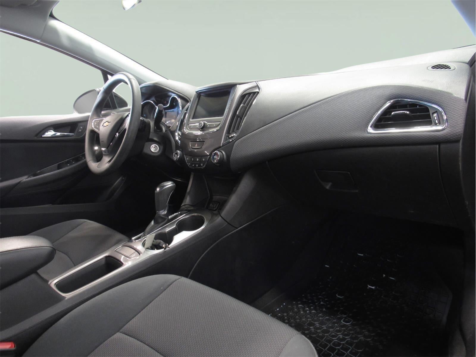 2019 Chevrolet Cruze LS