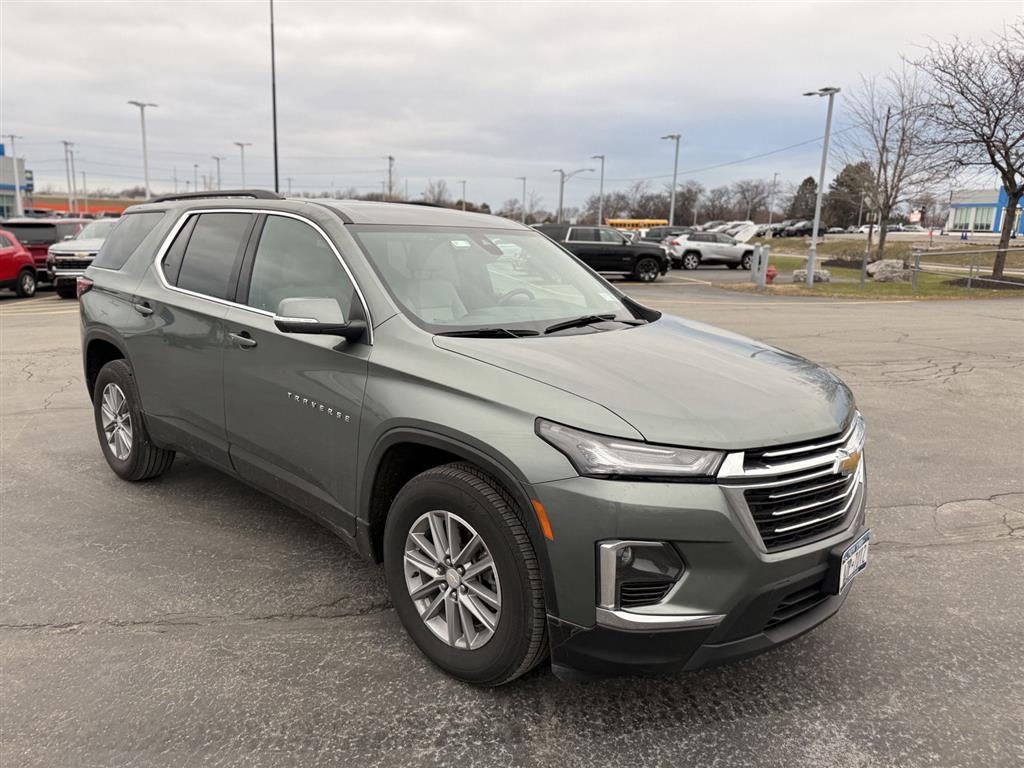 2023 Chevrolet Traverse LT Leather