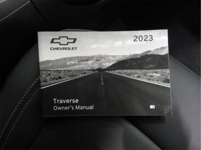 2023 Chevrolet Traverse LT Leather