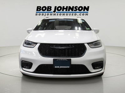 2022 Chrysler Pacifica Touring L AWD