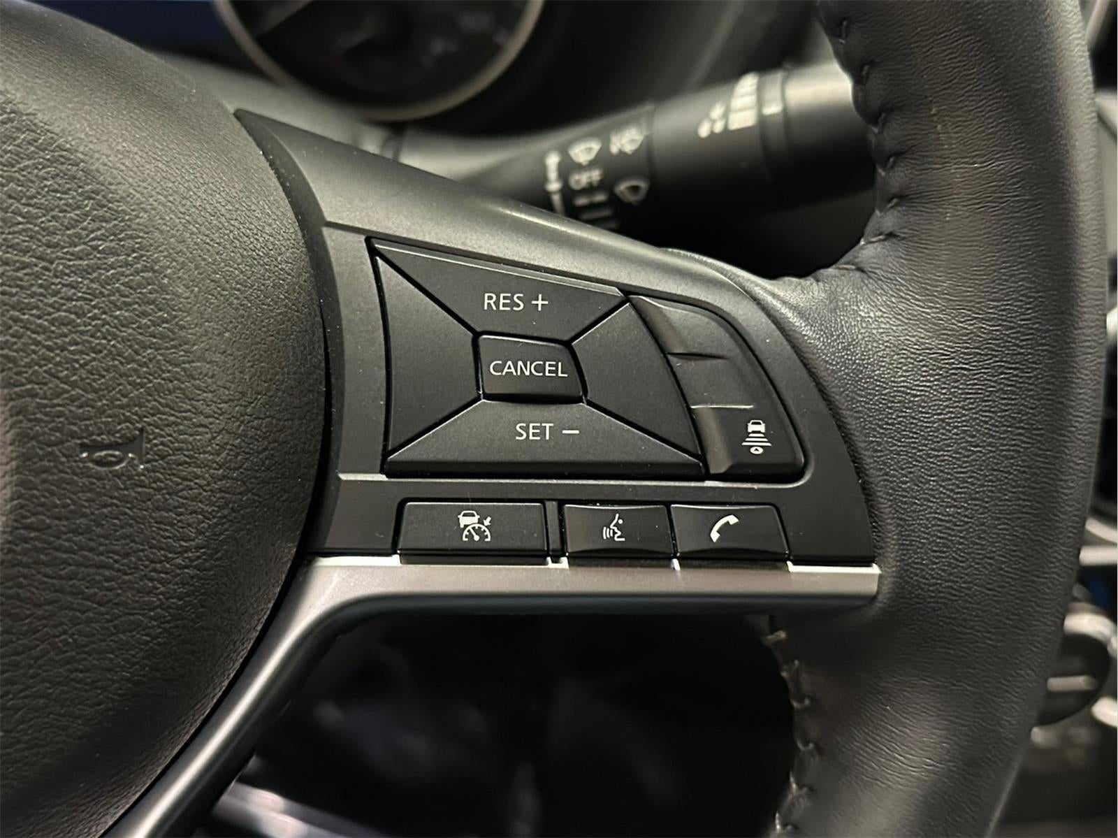 2020 Nissan Sentra SV Xtronic CVT