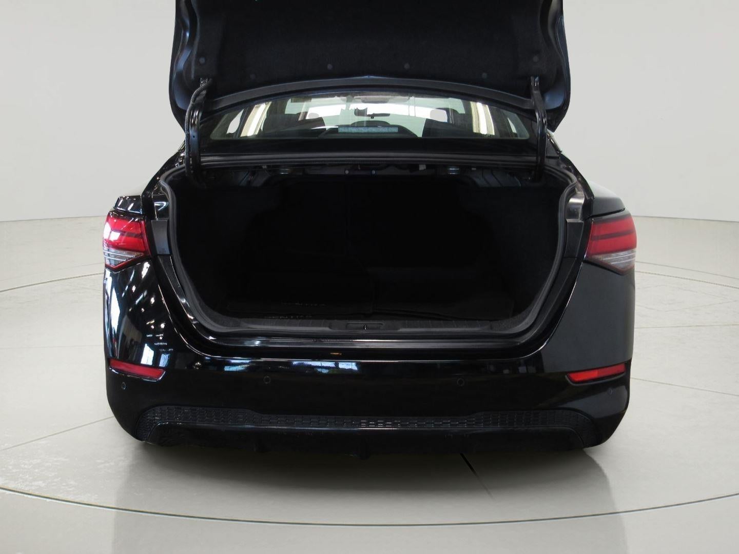 2021 Nissan Sentra SV Xtronic CVT