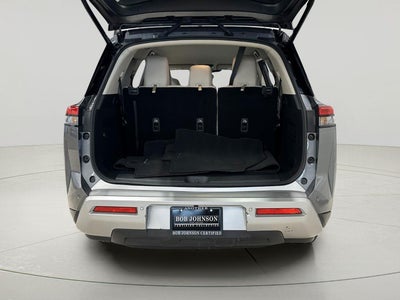 2024 Nissan Pathfinder SL 4WD