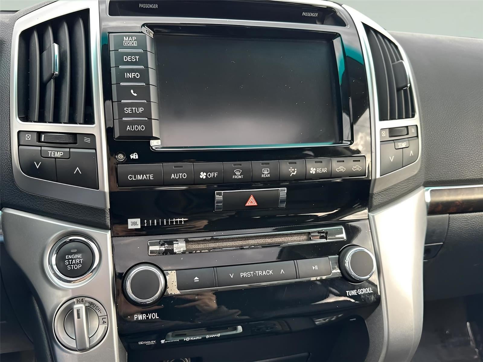 2013 Toyota Land Cruiser 4dr 4WD (Natl)