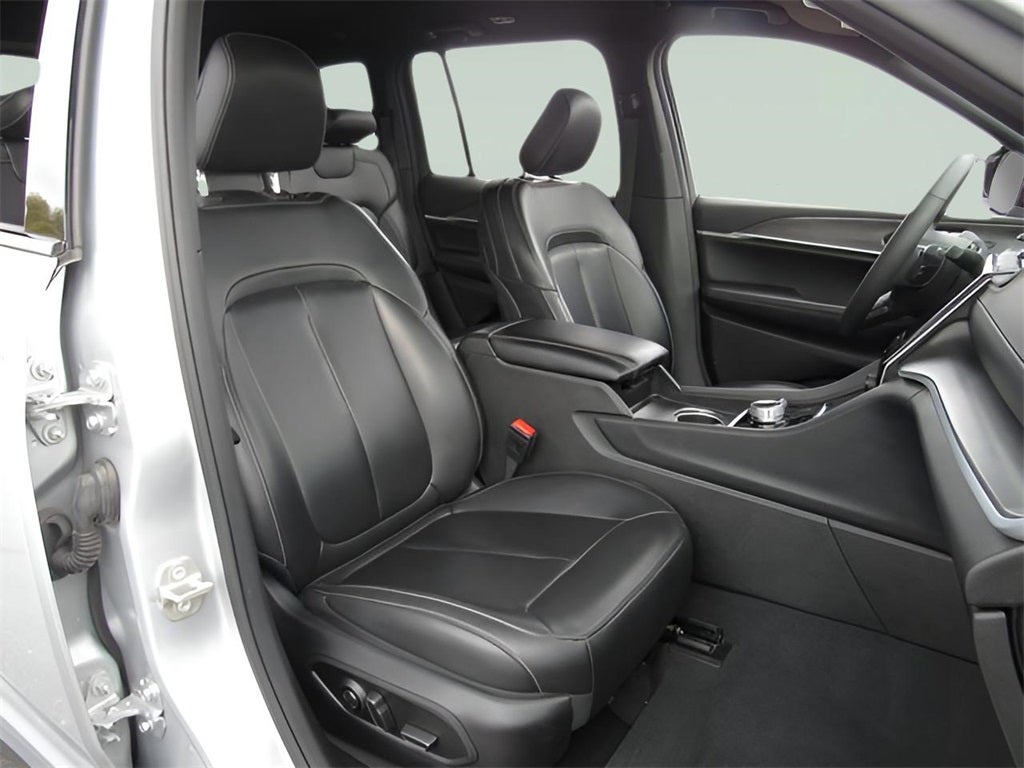 2024 Jeep Grand Cherokee Limited CarBravo Certified