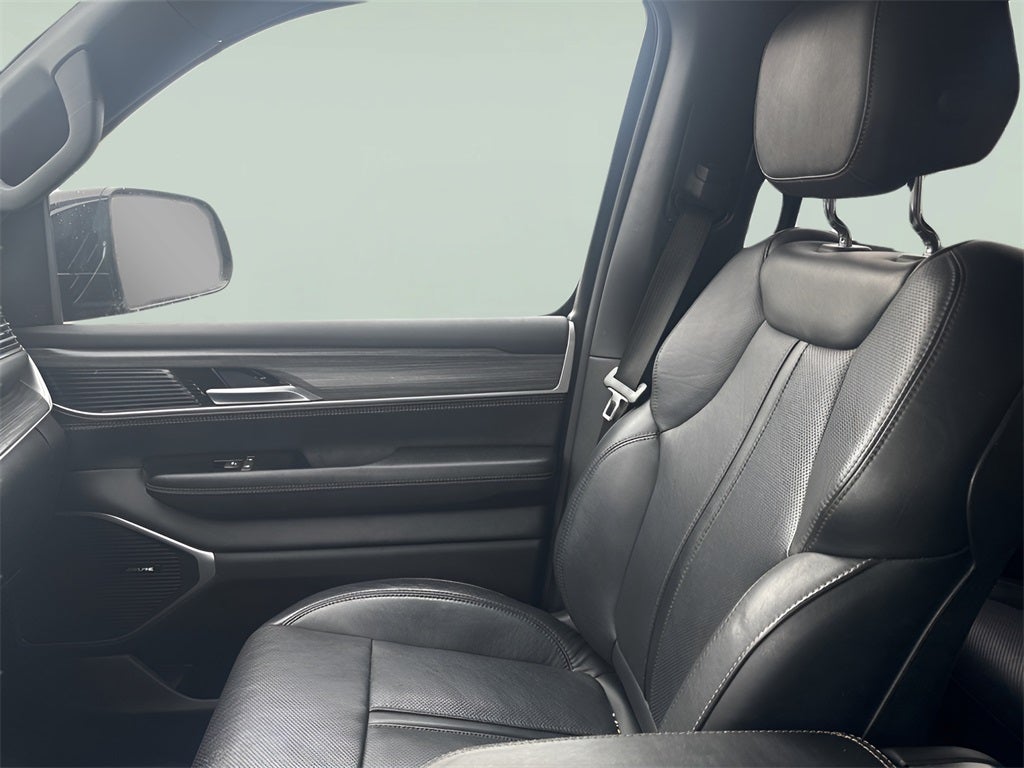 2023 Jeep Wagoneer L Series II