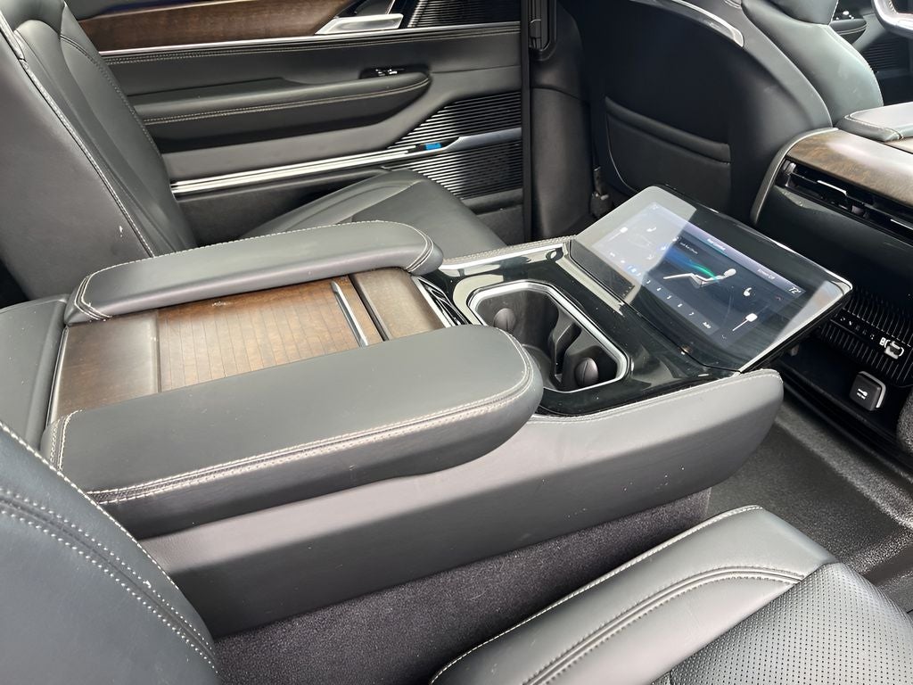 2022 Jeep Grand Wagoneer Series I