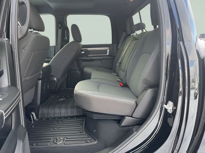 2024 RAM 1500 Classic Warlock HEMI 5.7L