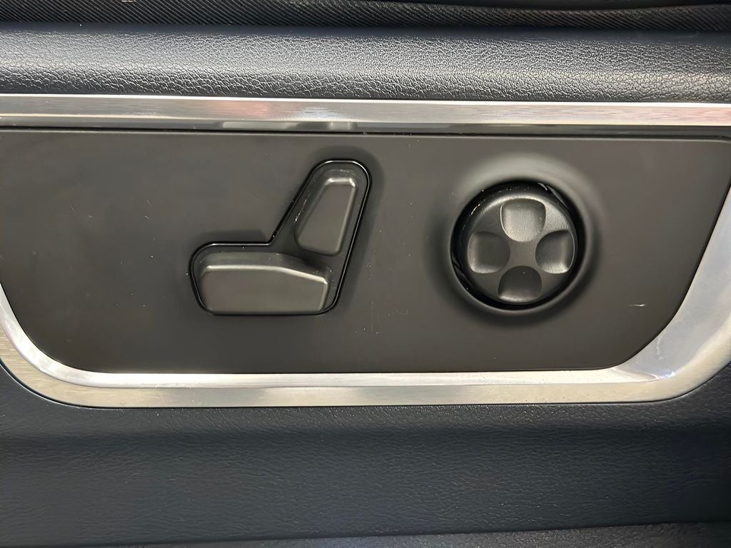 2022 RAM 1500 Limited CARBRAVO CERTIFIED