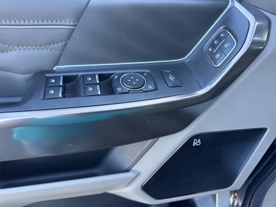 2025 Ford F-350SD Platinum