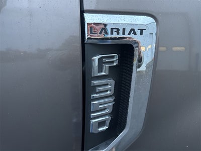 2022 Ford F-350SD Lariat DRW