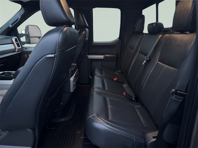 2022 Ford F-350SD Lariat DRW