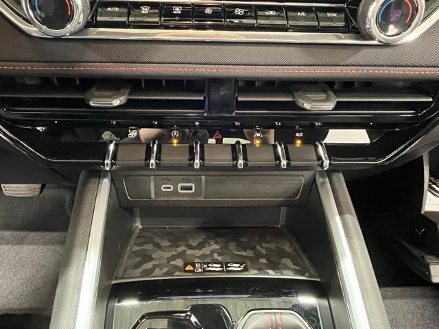 2024 Chevrolet Colorado Z71 *CarBravo Certified*